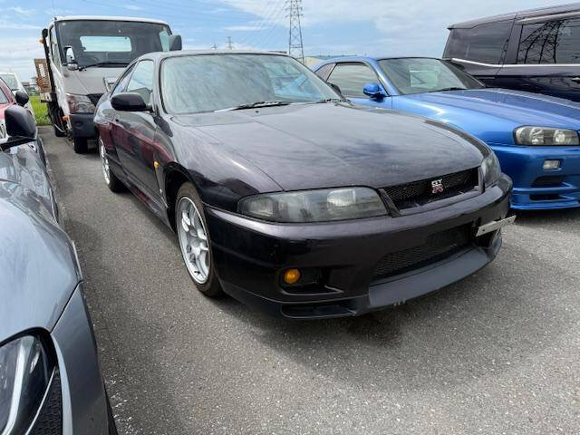Featured vehicle photo