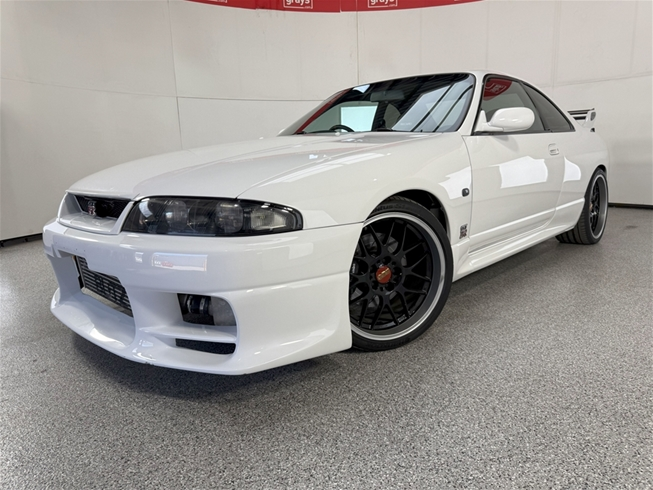Featured vehicle photo