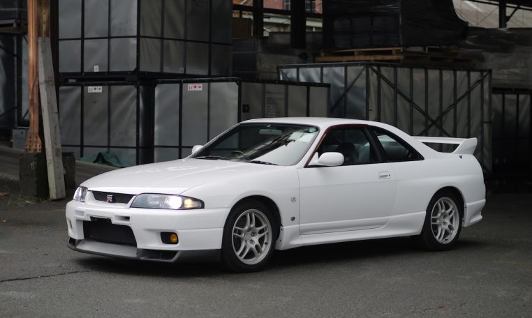 Featured vehicle photo