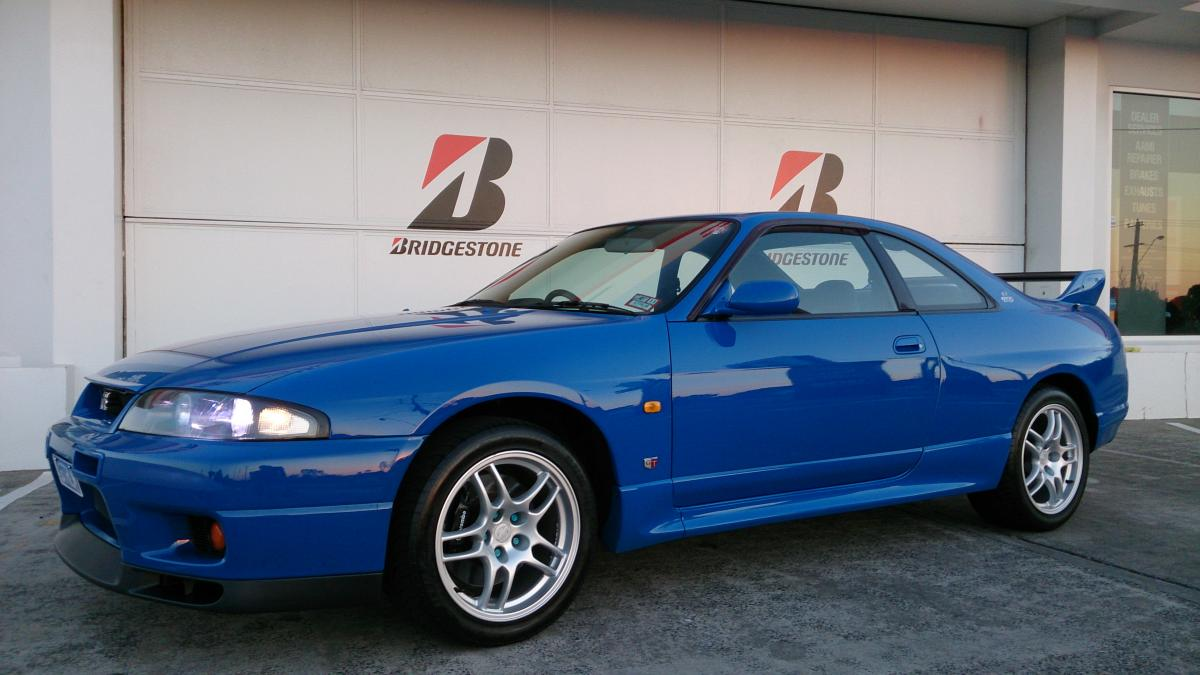 Featured vehicle photo