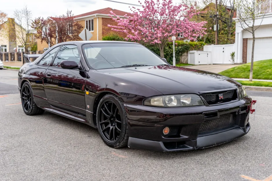 Featured vehicle photo