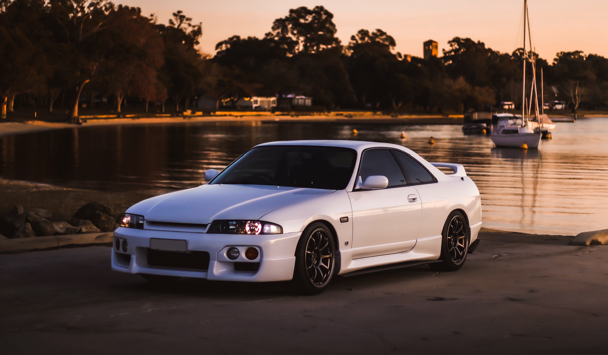 Featured vehicle photo